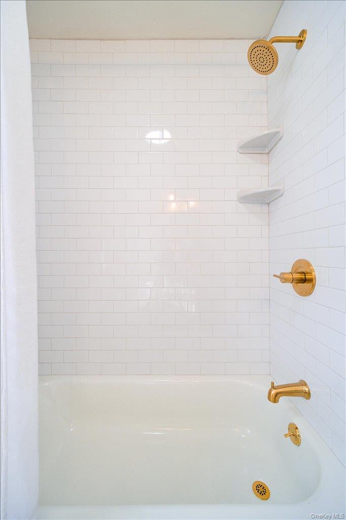 #18 photo, 392 Titusville Road, Poughkeepsie , NY 12603