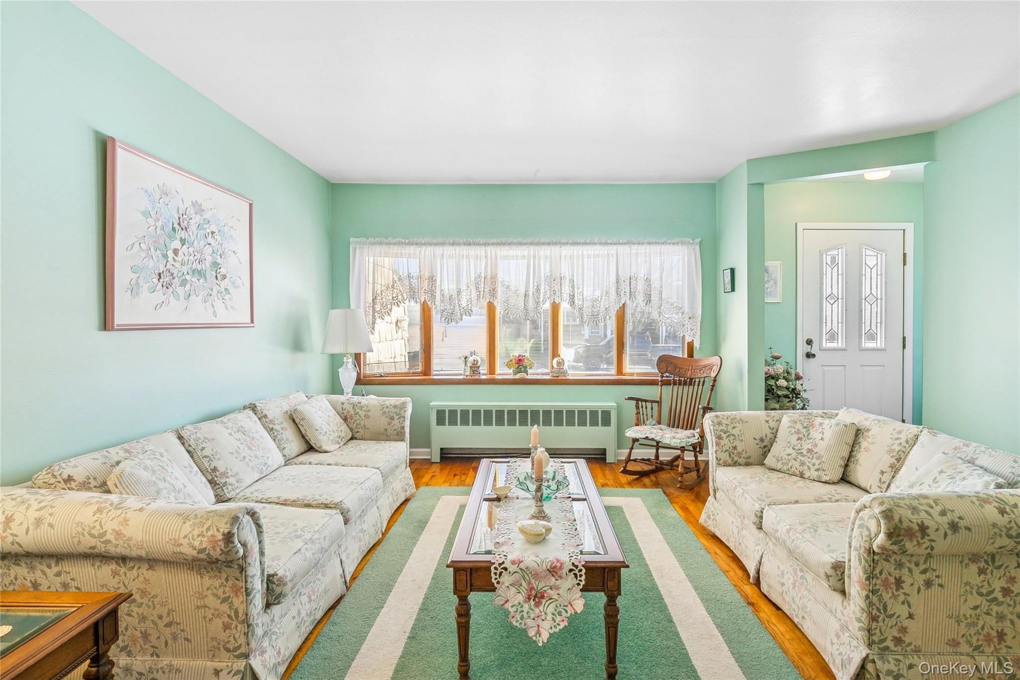 #4 photo, 64 Dean Street, Hicksville , NY 11801