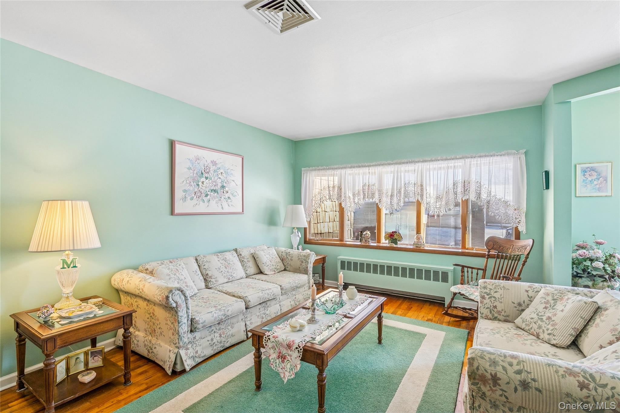 #5 photo, 64 Dean Street, Hicksville , NY 11801