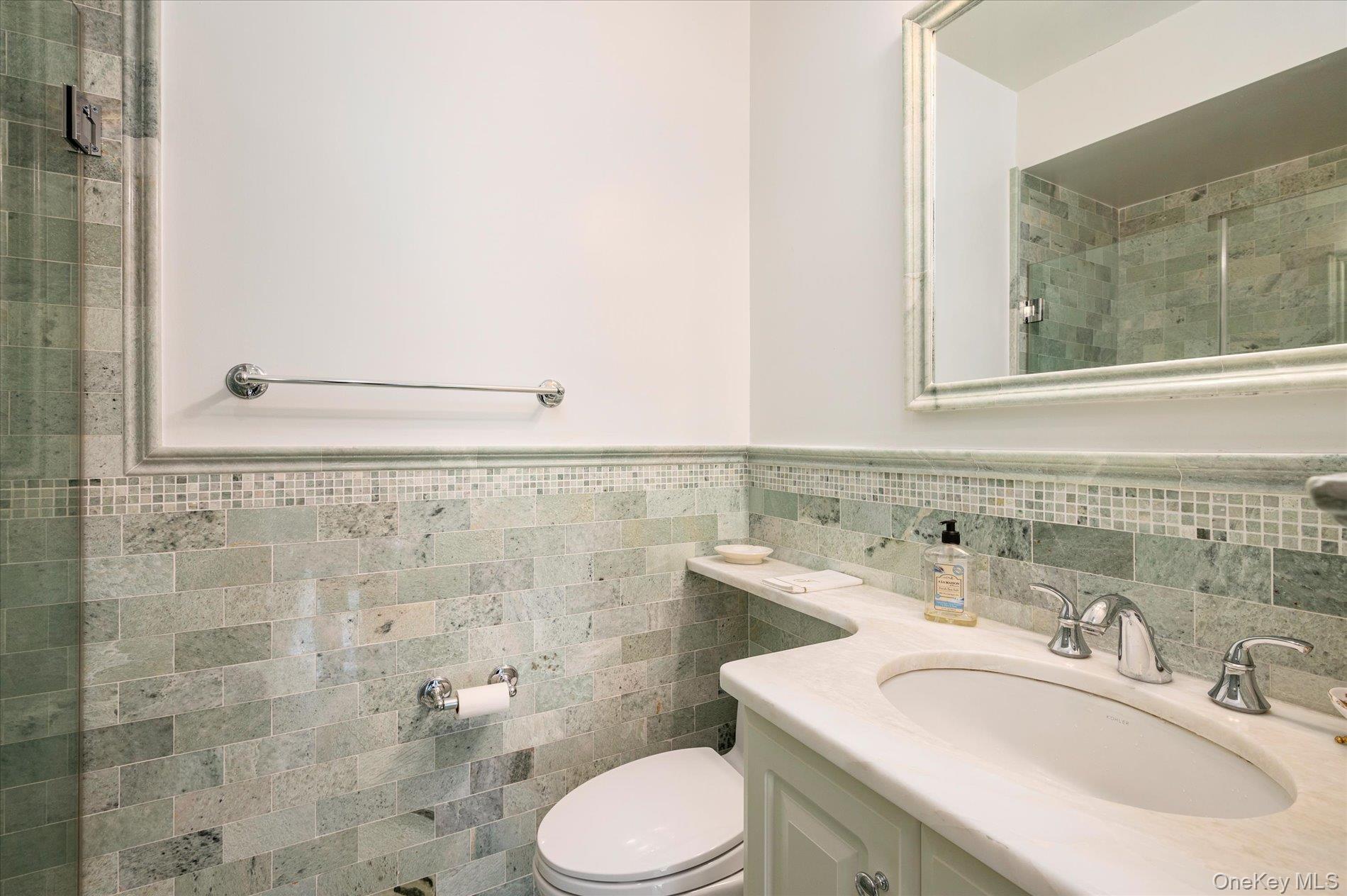 #9 photo, 20 Gilchrest Road, Great Neck , NY 11021