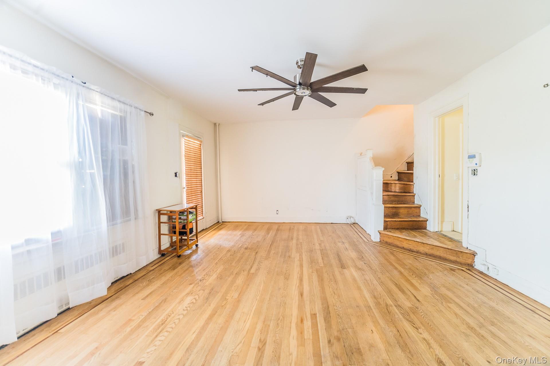 #5 photo, 178-38 Leslie Rd, Jamaica , NY 11434