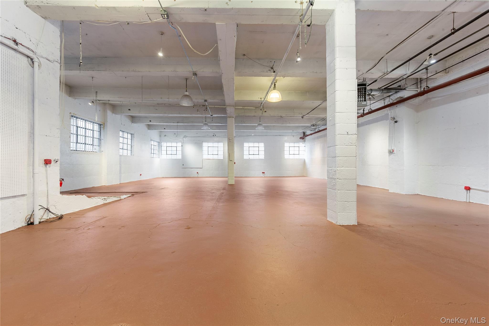 #5 photo, 3906 Crescent Street, Long Island City , NY 11101