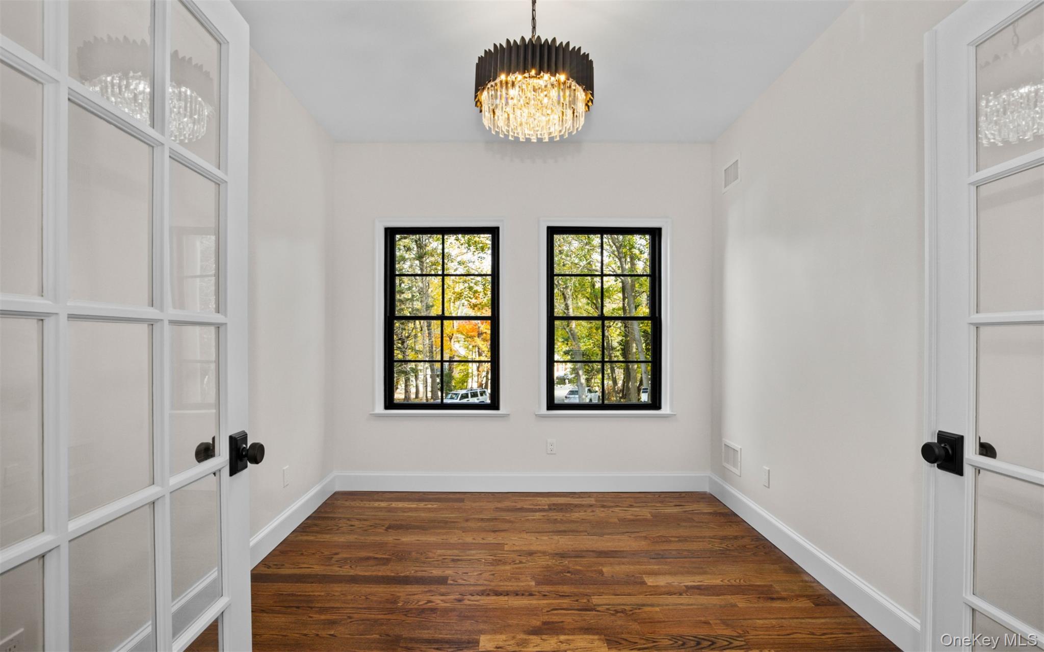 #12 photo, 756 Mount Sinai-Coram Road, Mount Sinai , NY 11766