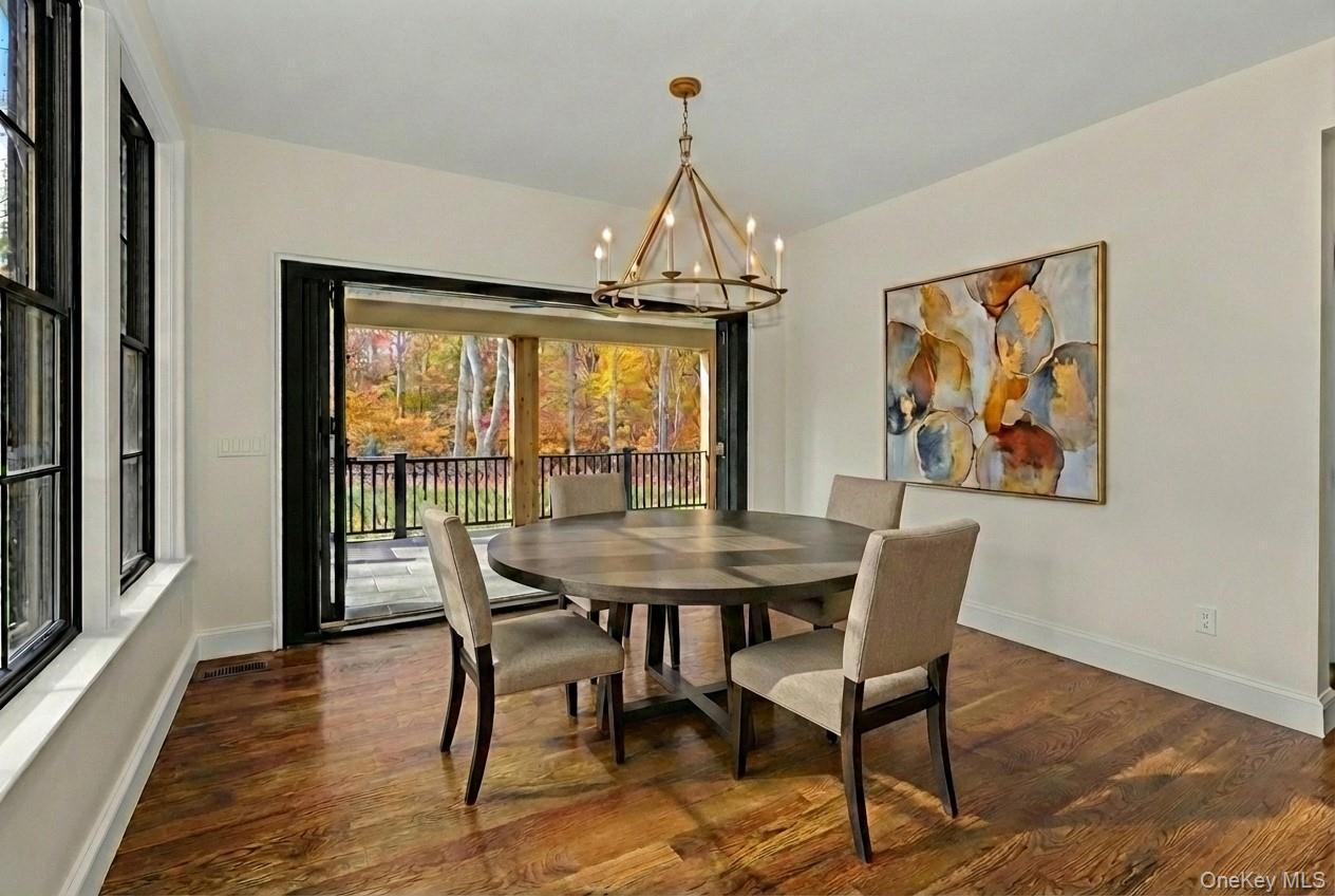 #9 photo, 756 Mount Sinai-Coram Road, Mount Sinai , NY 11766