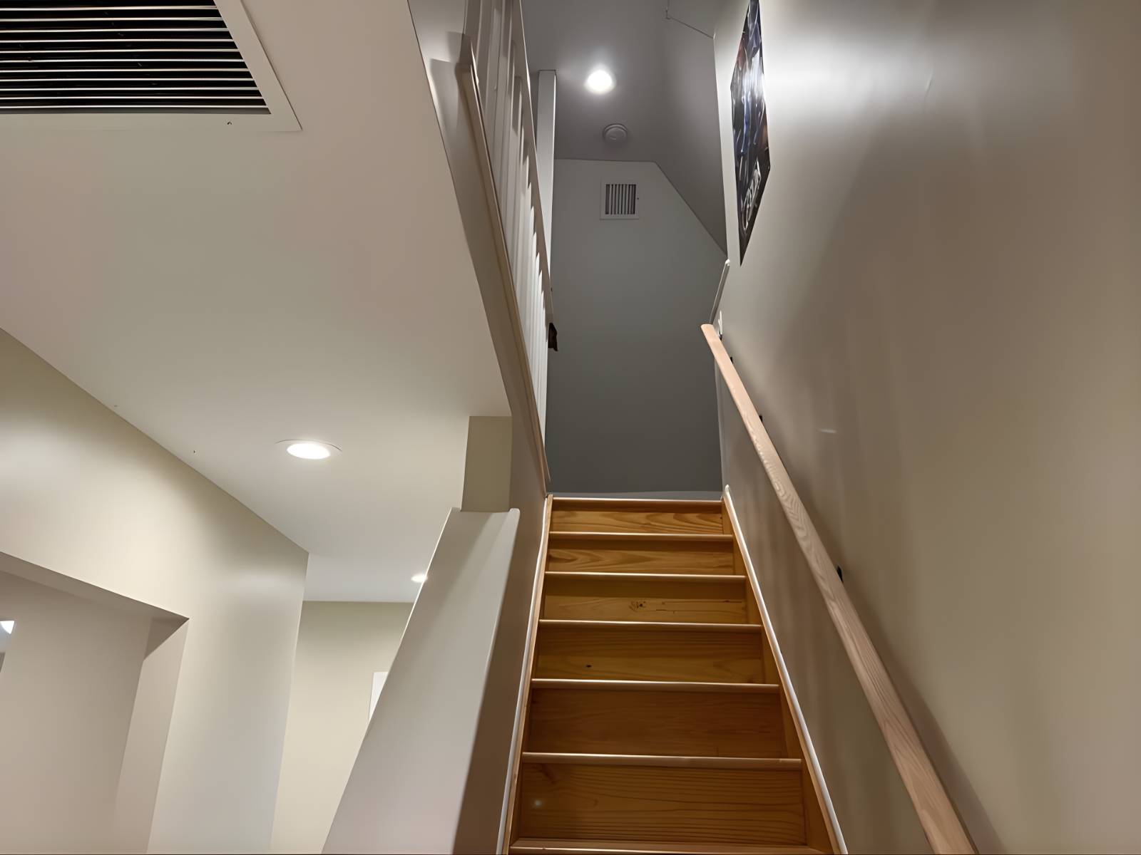 #10 photo, 57 S Fulton Street, Westbury , NY 11590