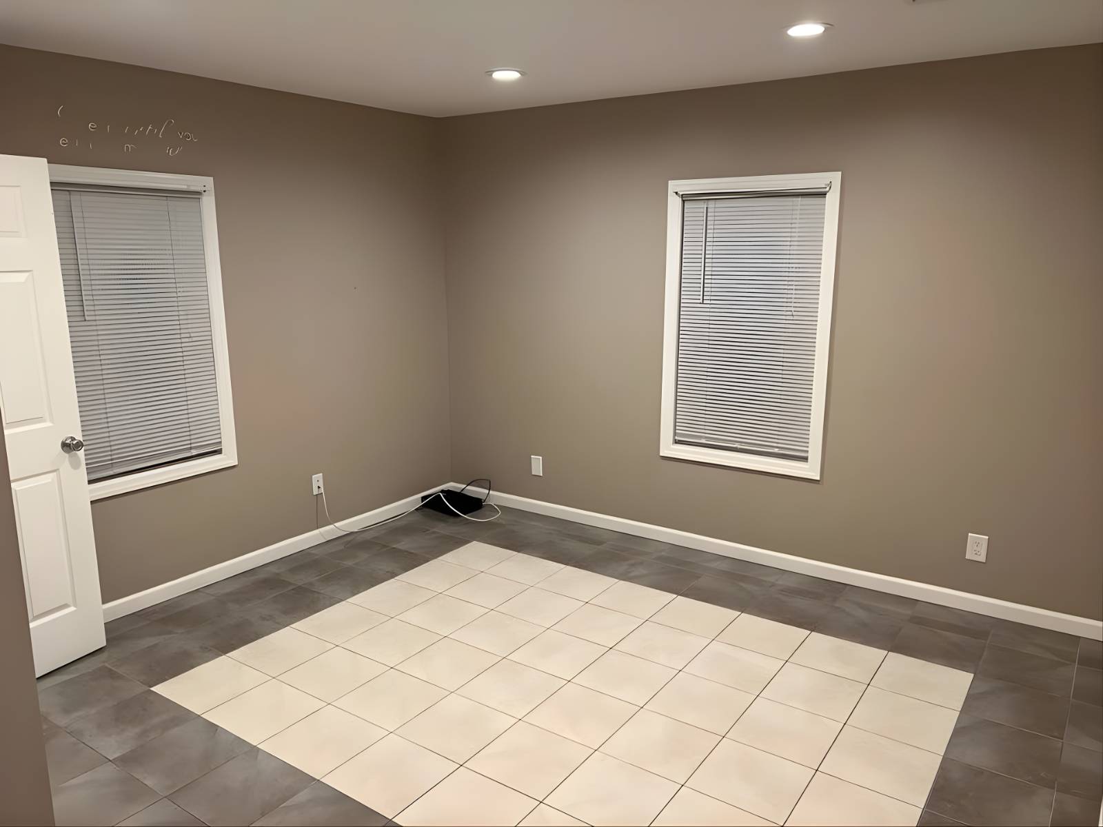 #8 photo, 57 S Fulton Street, Westbury , NY 11590