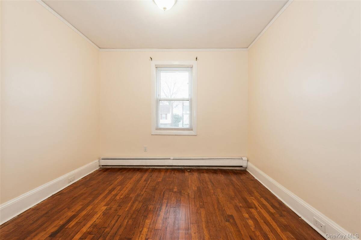 #17 photo, 166-23 24th Avenue, Whitestone , NY 11357