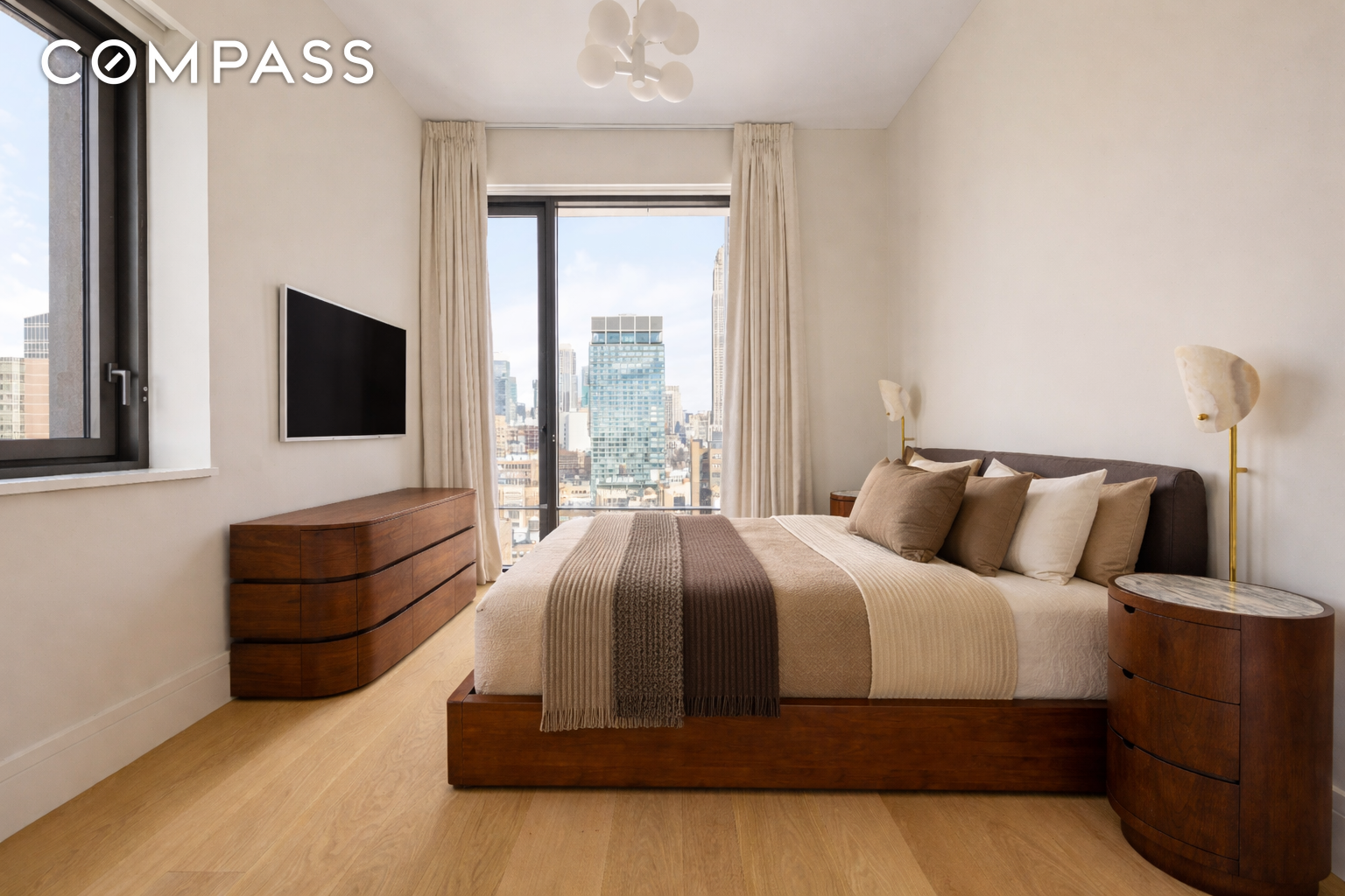 #14 photo, 39 W 23rd Street, Flatiron , NY 10010