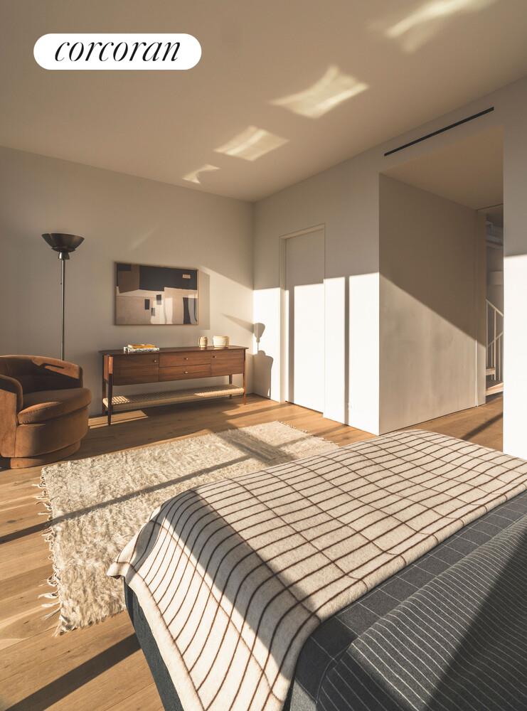 #15 photo, 172 N 6TH Street, Williamsburg , NY 11211