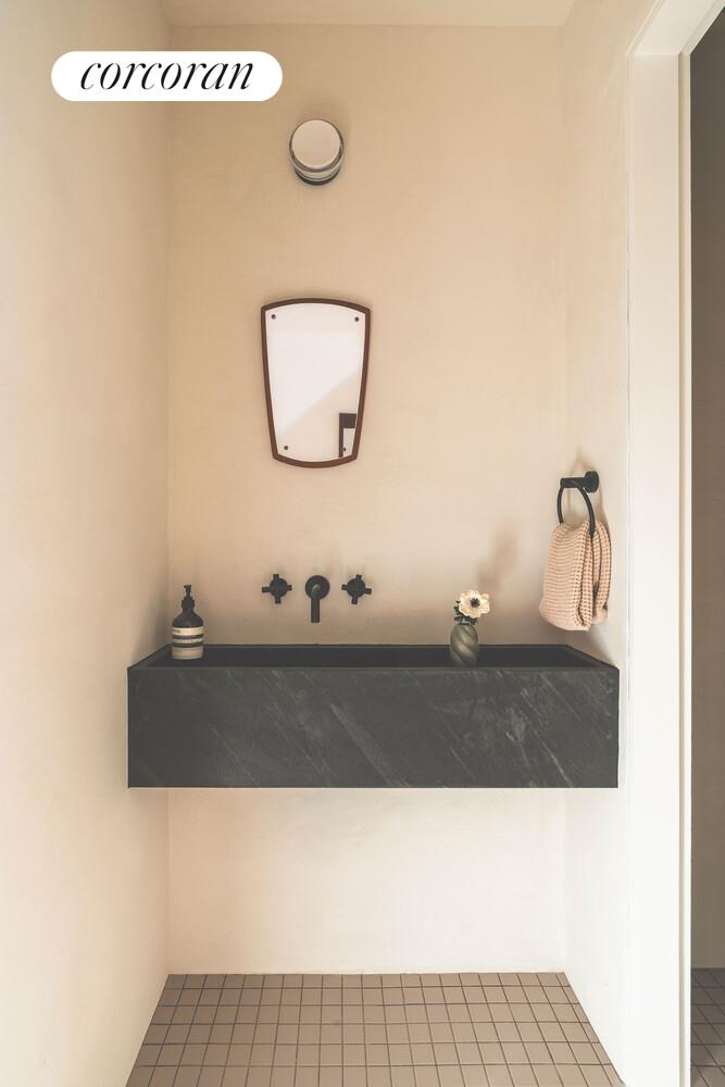 #17 photo, 172 N 6TH Street, Williamsburg , NY 11211