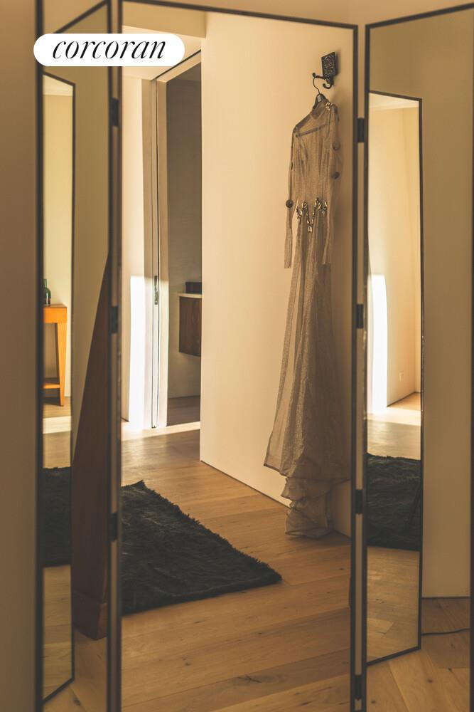 #18 photo, 172 N 6TH Street, Williamsburg , NY 11211