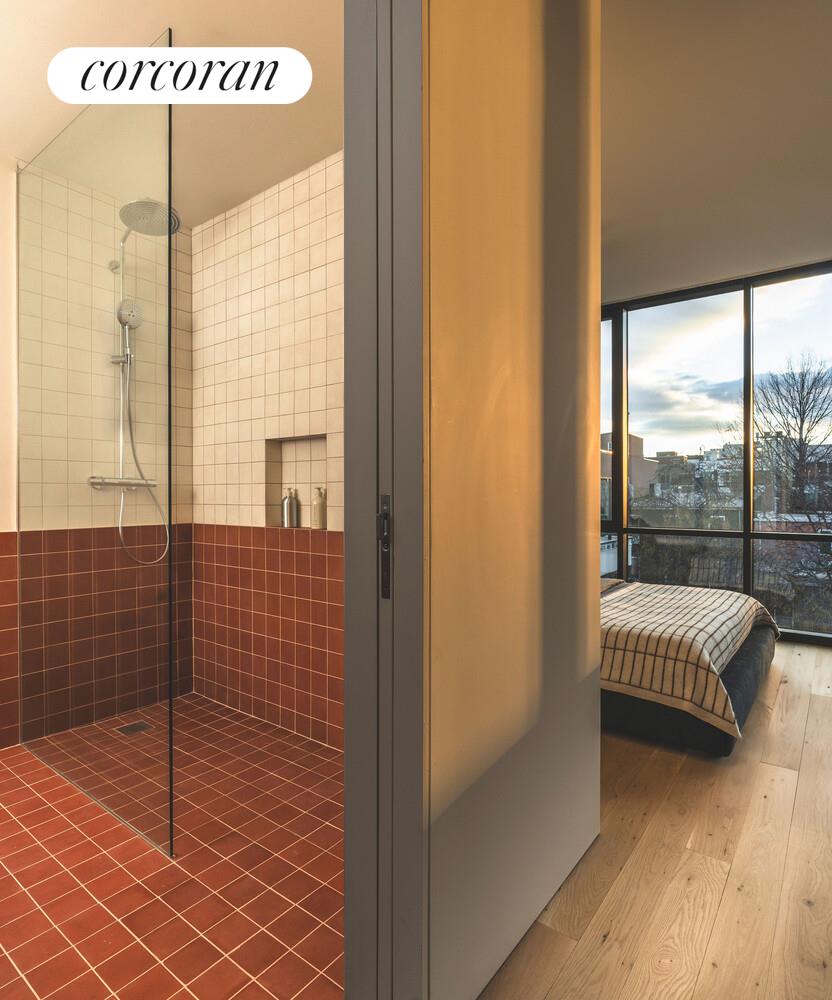 #20 photo, 172 N 6TH Street, Williamsburg , NY 11211