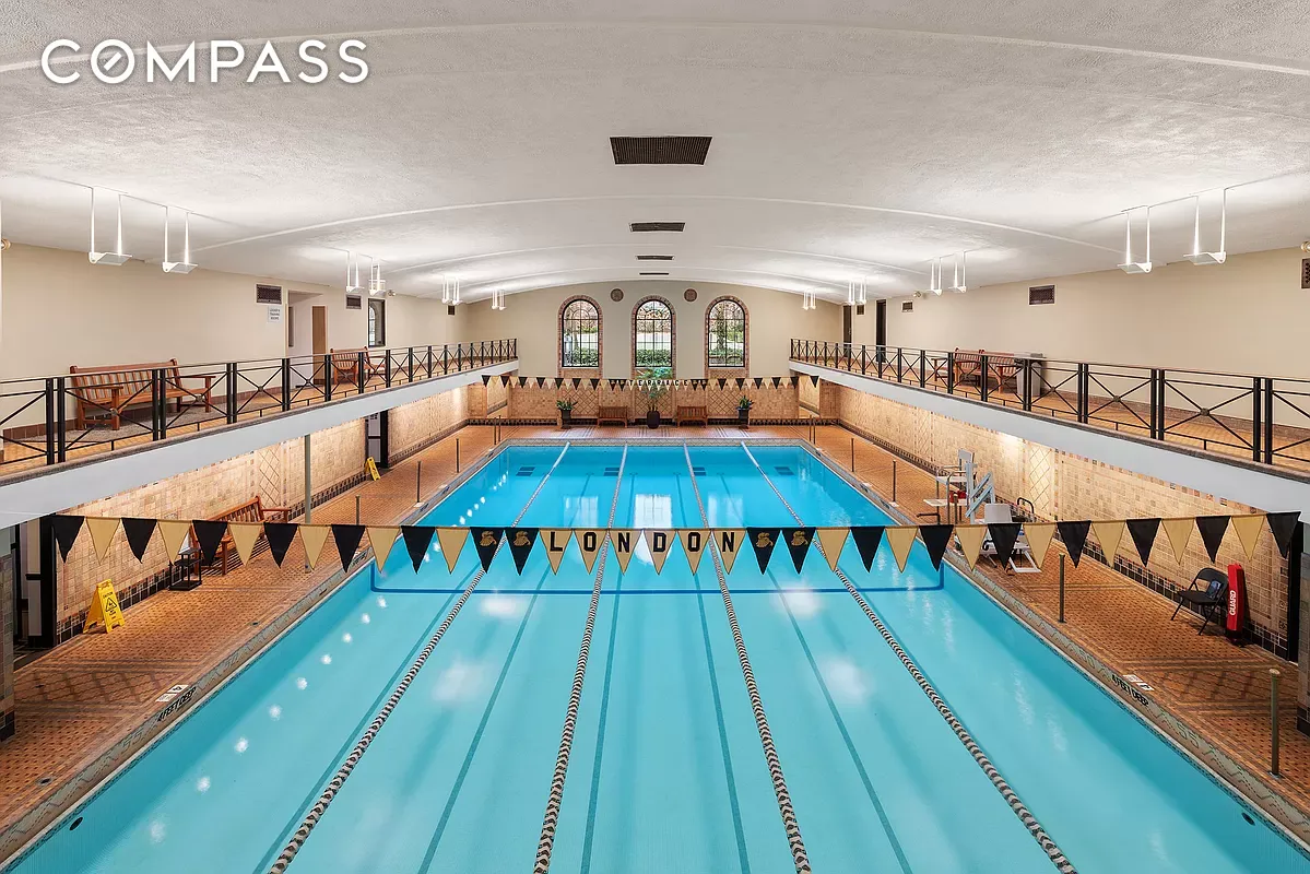 #11 photo, 470 W 24th Street, Chelsea , NY 10011