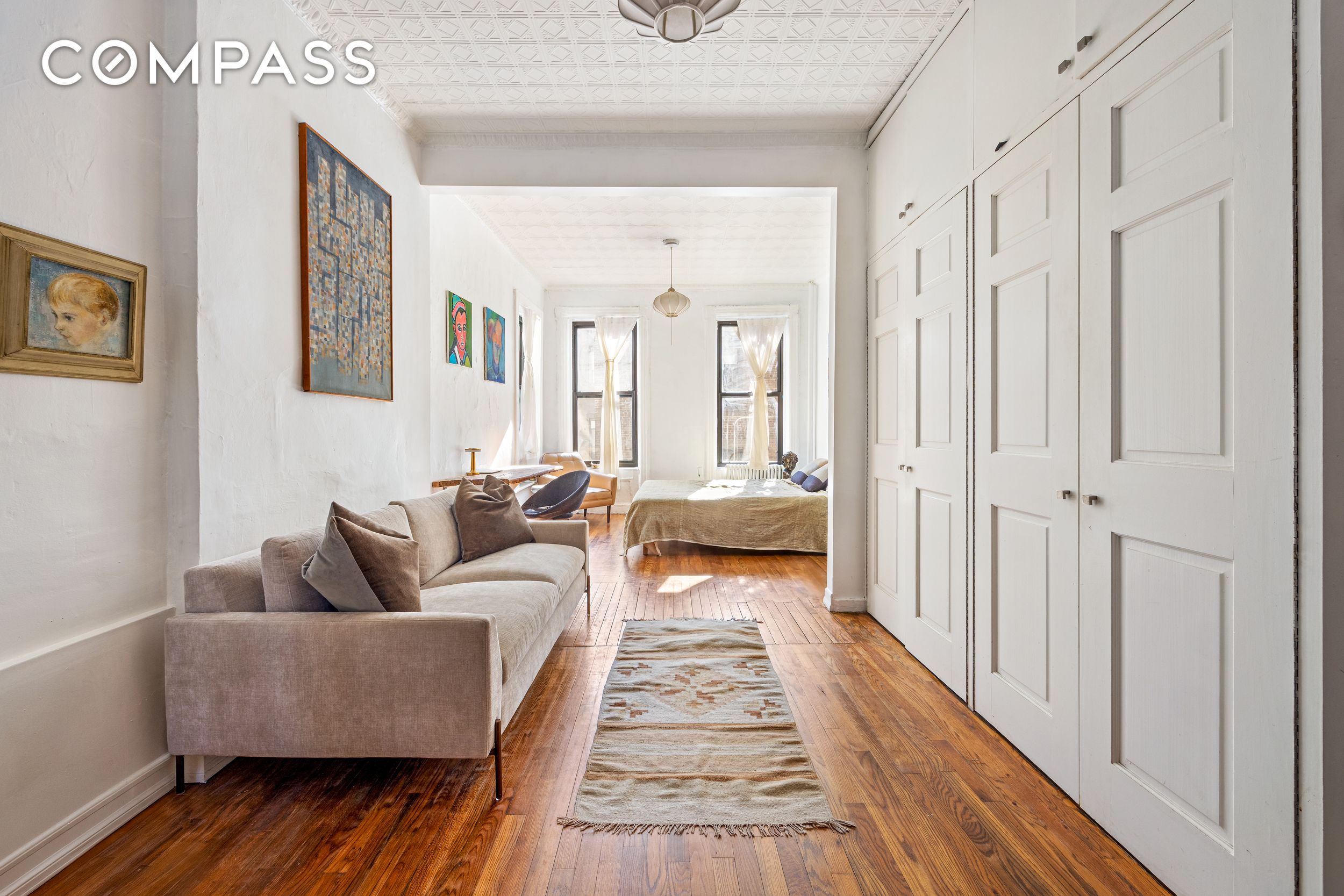 #3 photo, 349 W Broadway, SoHo , NY 10013