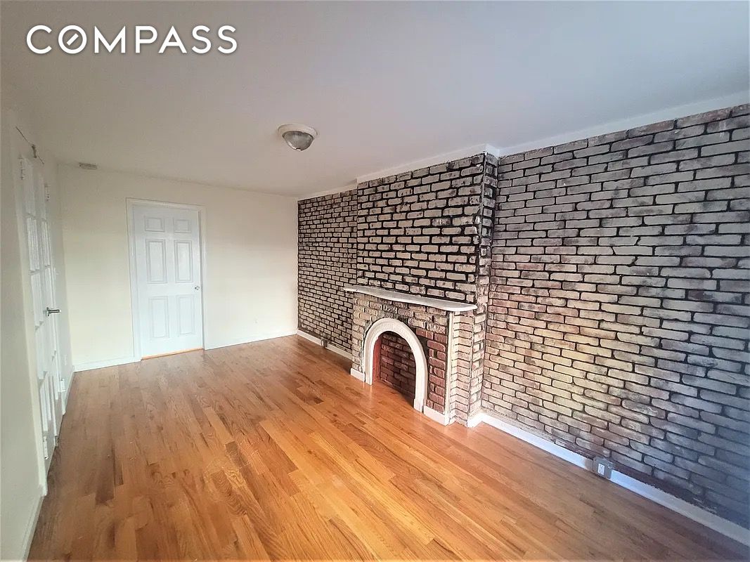 #3 photo, New York City, East Harlem , NY 10035