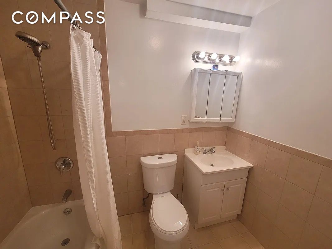 #4 photo, New York City, East Harlem , NY 10035