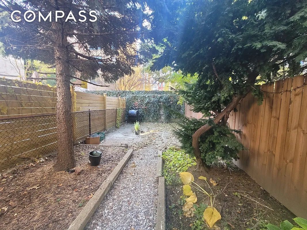 #5 photo, New York City, East Harlem , NY 10035