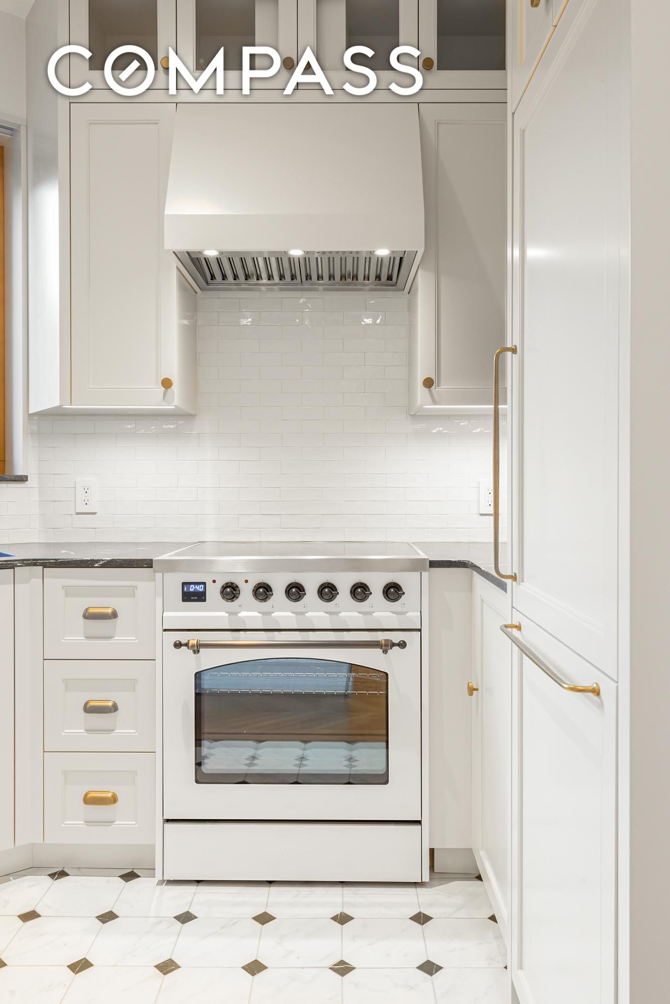 #11 photo, New York City, West Village , NY 10014