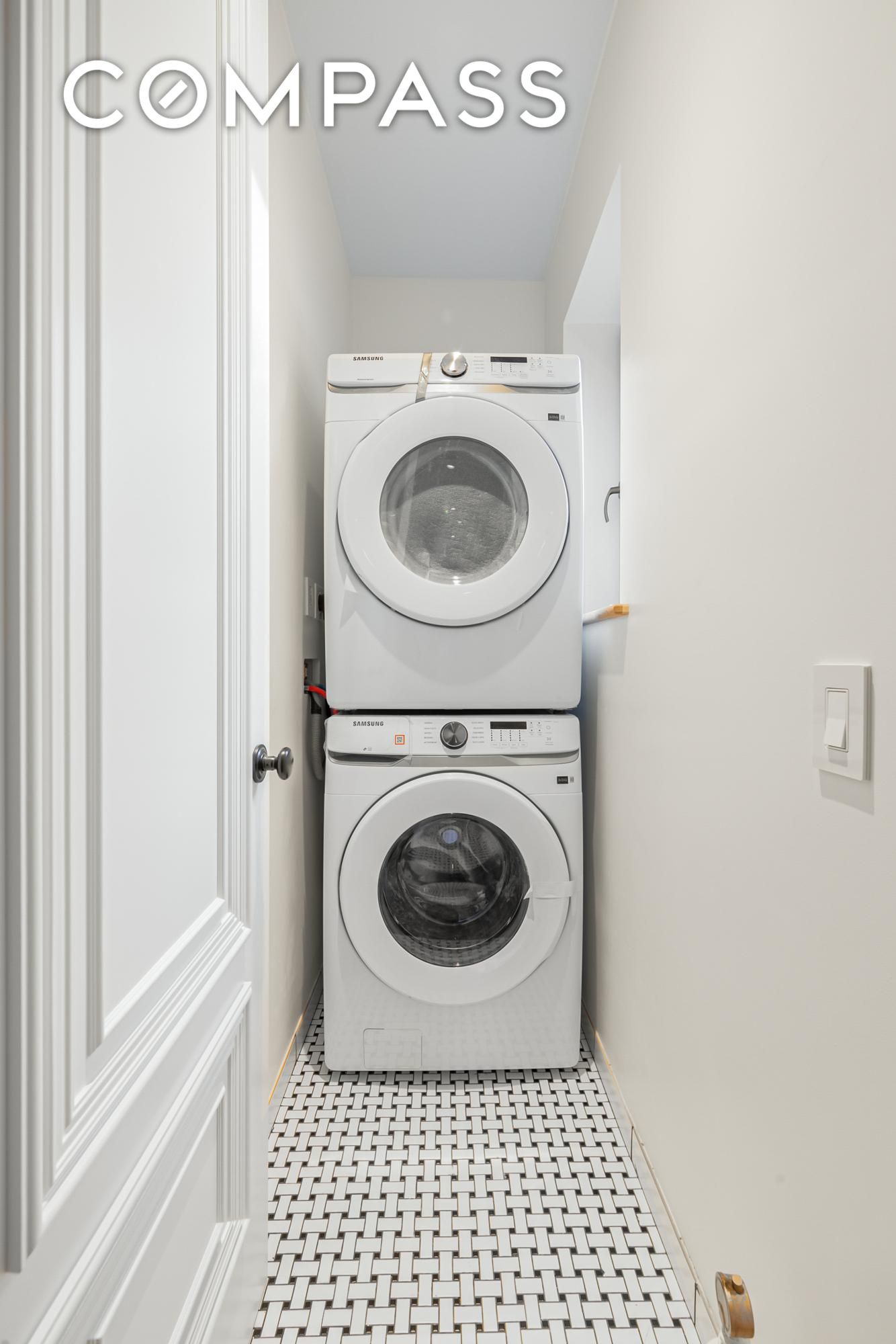 #18 photo, New York City, West Village , NY 10014