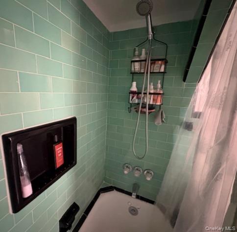 #13 photo, 48 Huber Place, Yonkers , NY 10704