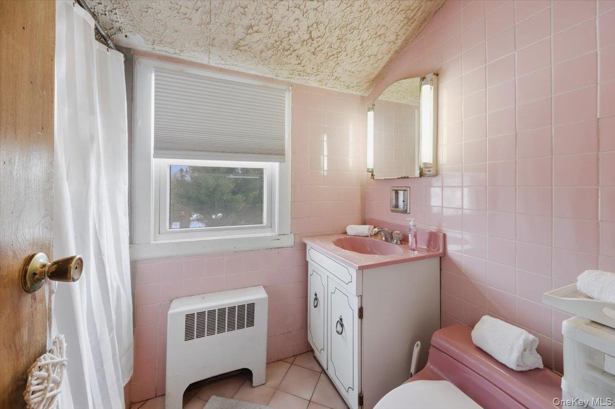 #17 photo, 96 White Plains Avenue, West Harrison , NY 10604