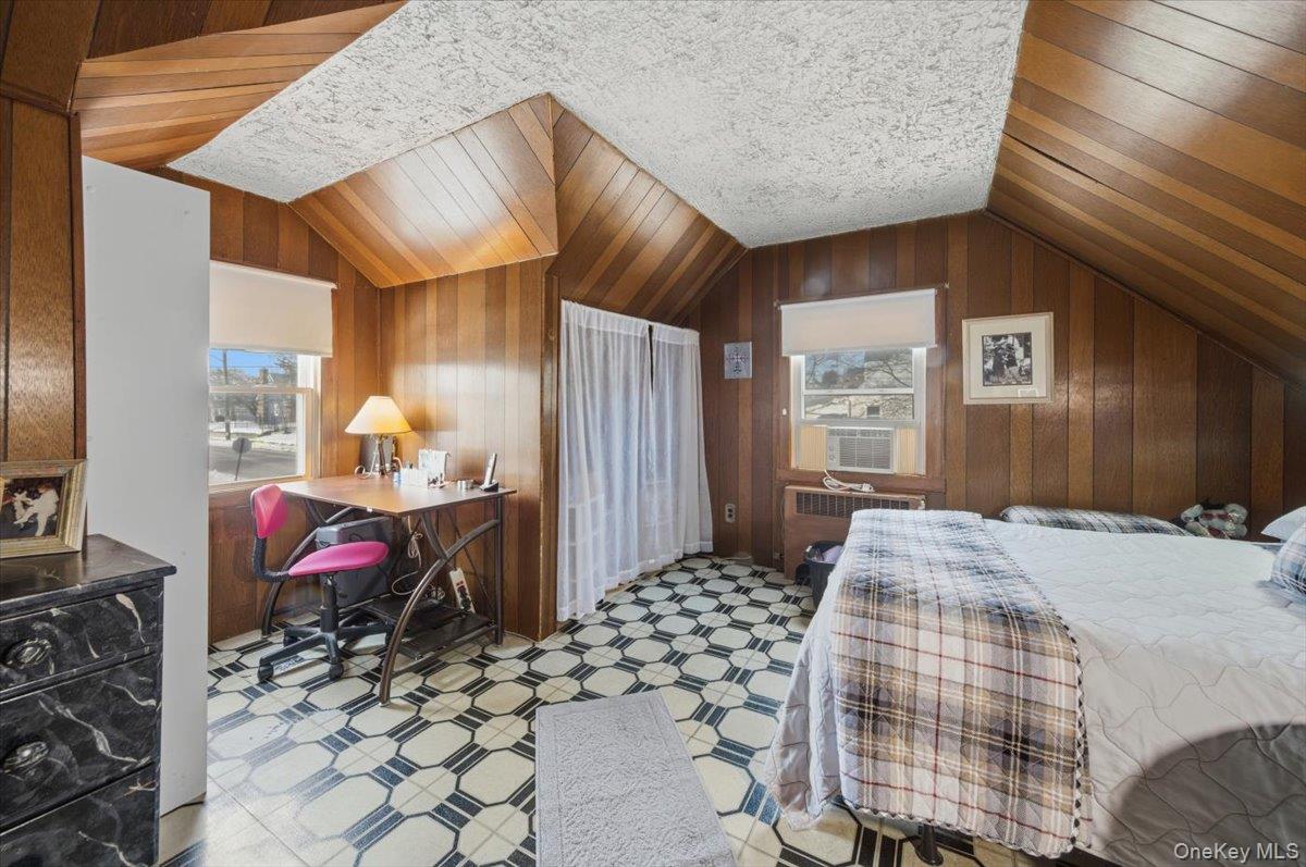 #18 photo, 96 White Plains Avenue, West Harrison , NY 10604