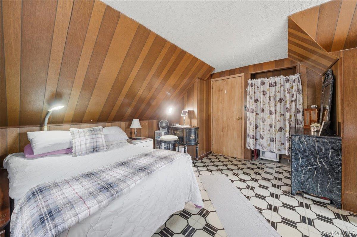 #19 photo, 96 White Plains Avenue, West Harrison , NY 10604