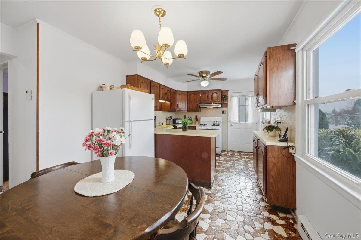 #4 photo, 96 White Plains Avenue, West Harrison , NY 10604