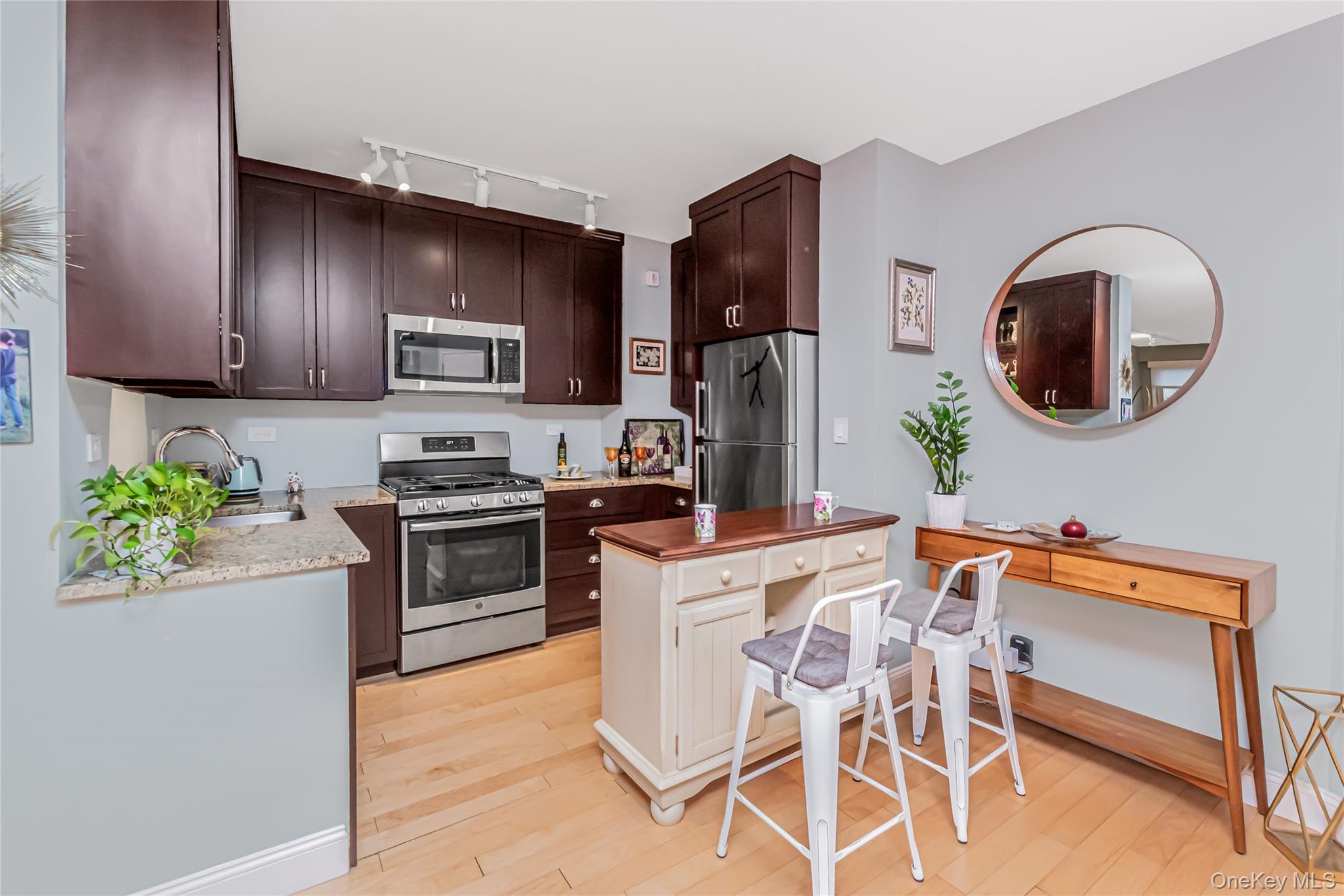 #8 photo, 2621 Palisade Avenue, Bronx , NY 10463