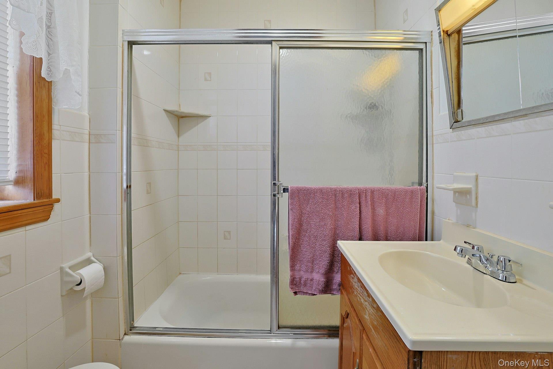 #18 photo, 16 Richardson Place, Eastchester , NY 10709