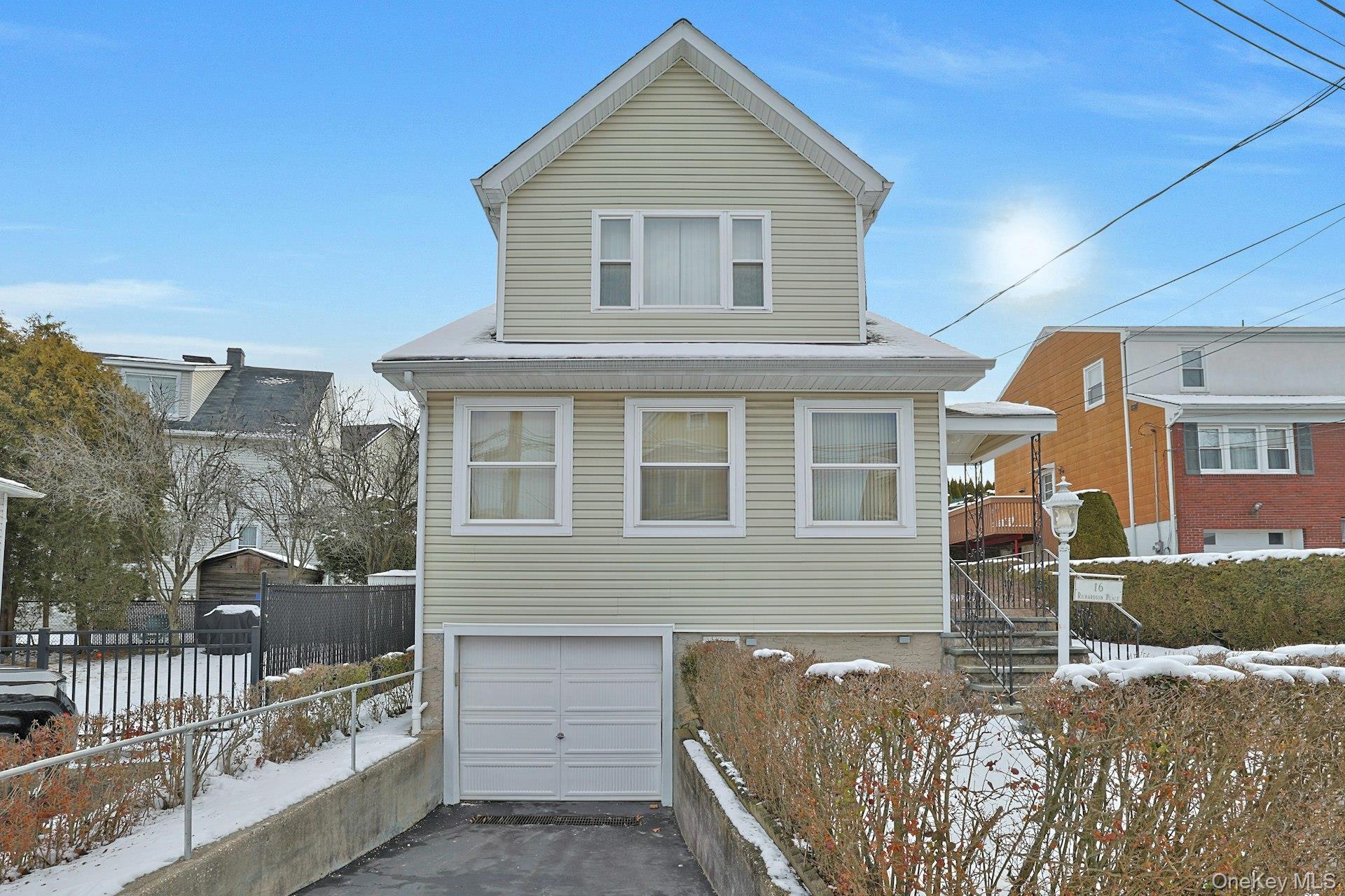 #2 photo, 16 Richardson Place, Eastchester , NY 10709