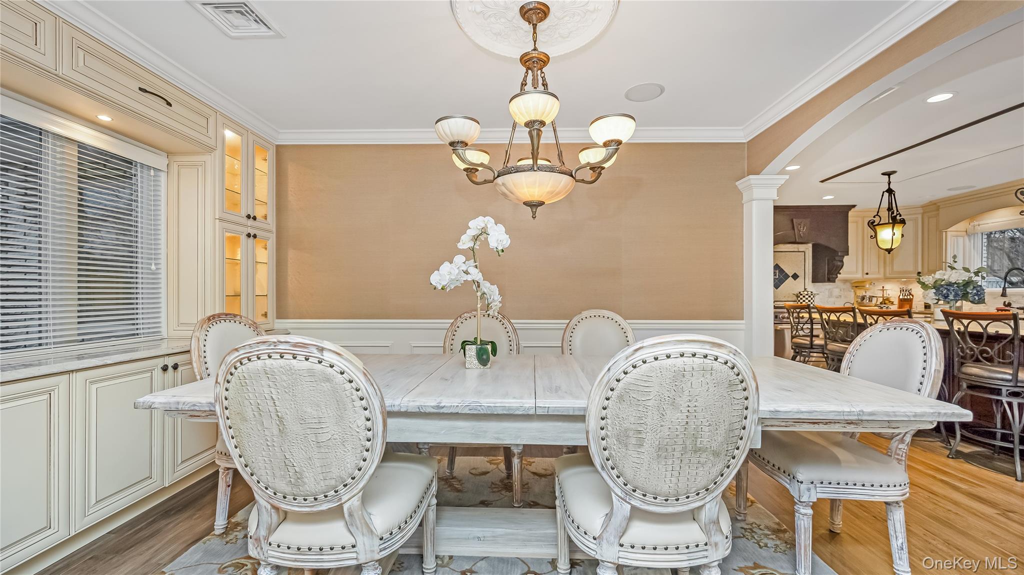 #13 photo, 2876 Shore Road, नासाउ काउंटी Bellmore , NY 11710