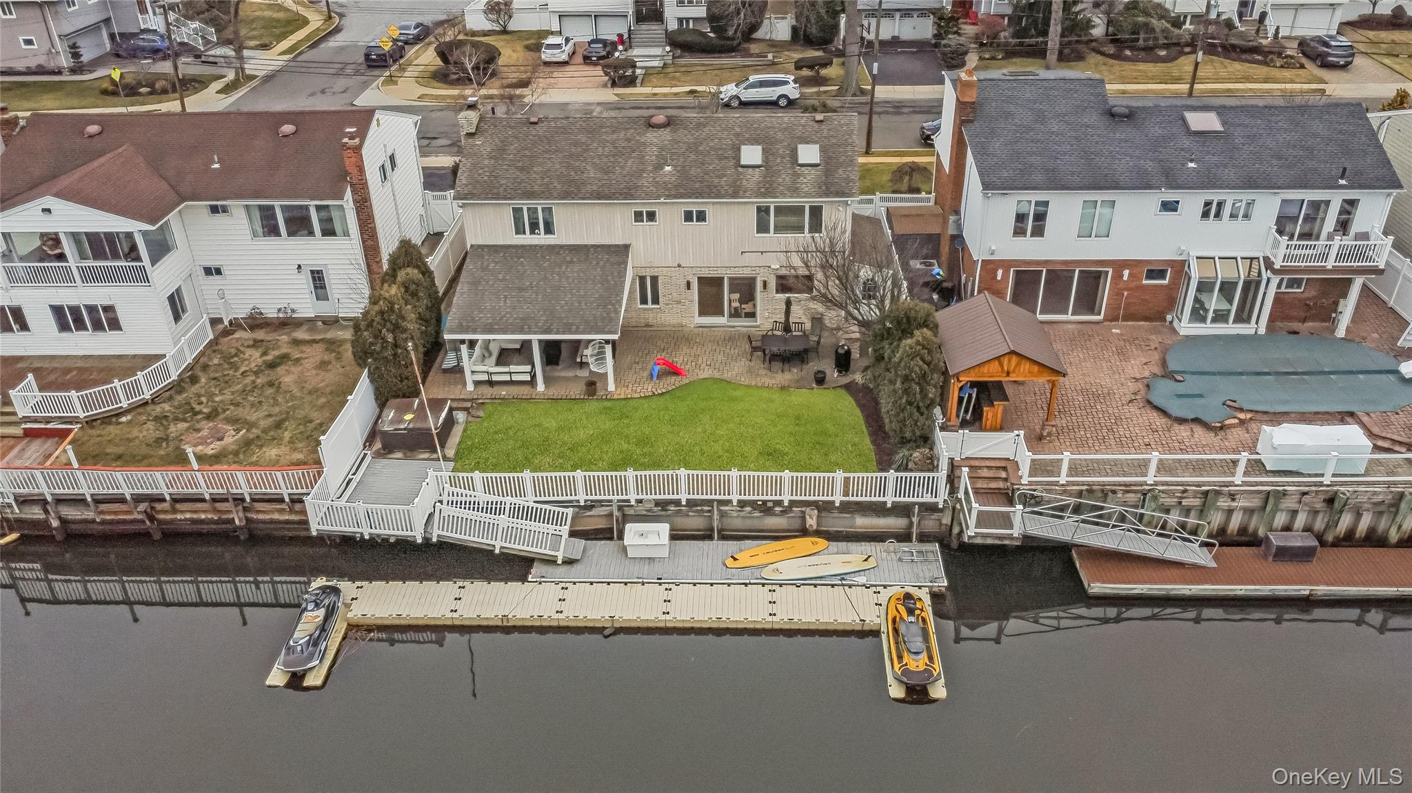 #5 photo, 2876 Shore Road, नासाउ काउंटी Bellmore , NY 11710