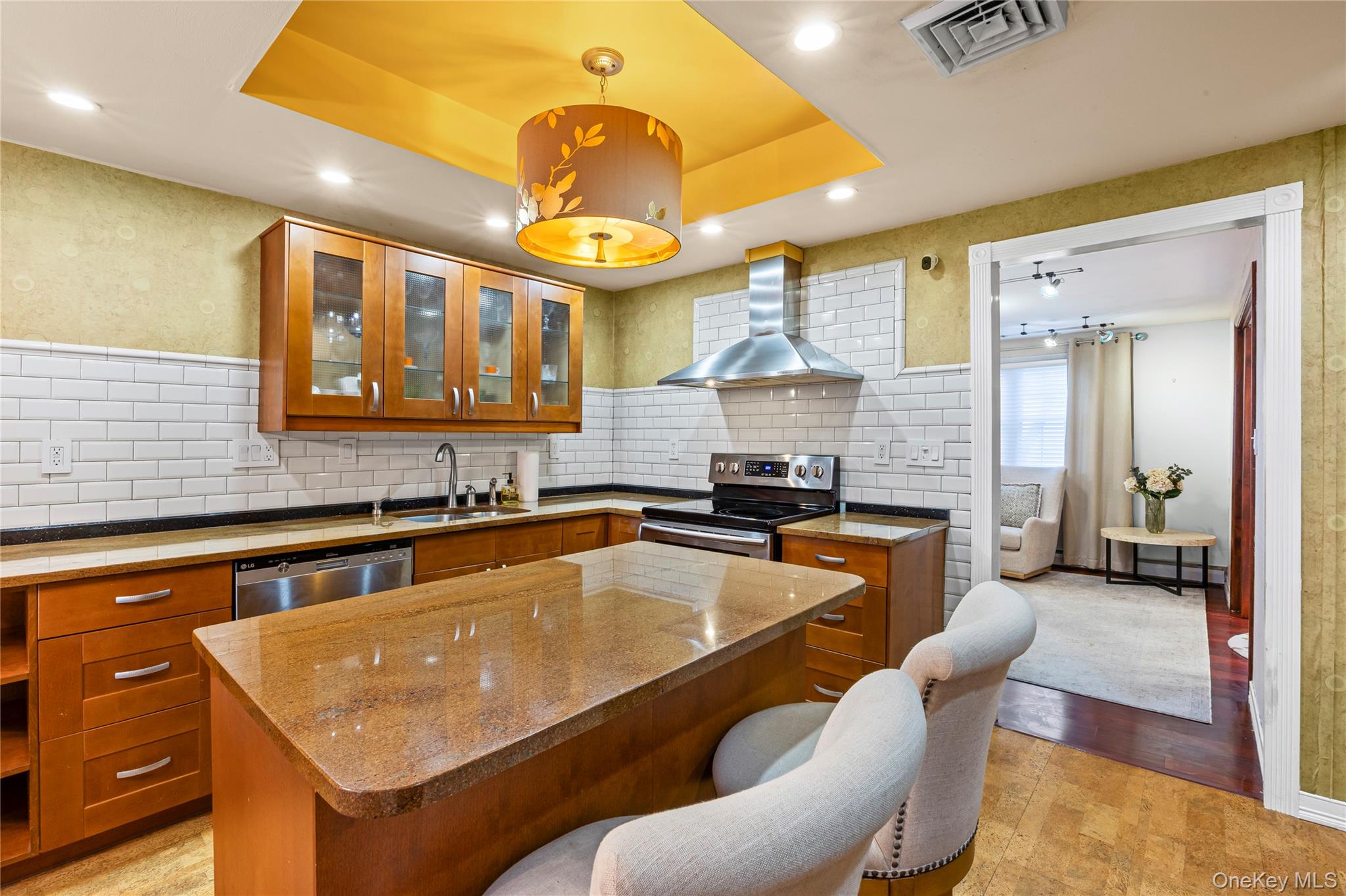 #11 photo, 23 King Street, Port Jefferson Station , NY 11776