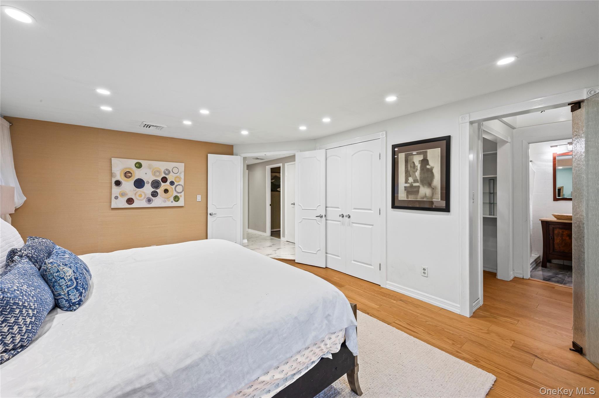 #18 photo, 23 King Street, Port Jefferson Station , NY 11776