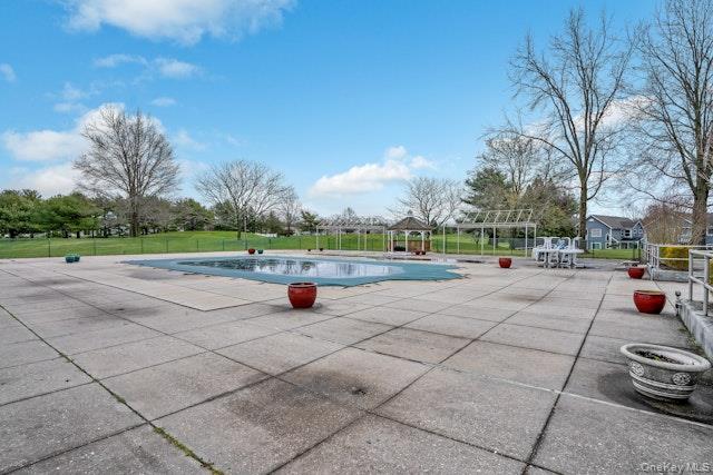 #7 photo, 745 Spring Lake Drive, サフォーク郡 Middle Island , NY 11953