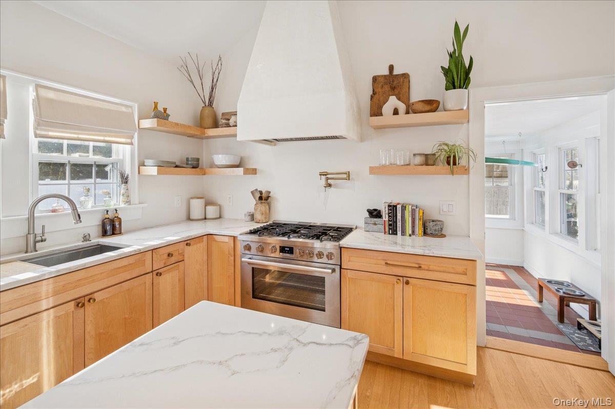 #7 photo, 36 Atlantic Avenue, Blue Point , NY 11715