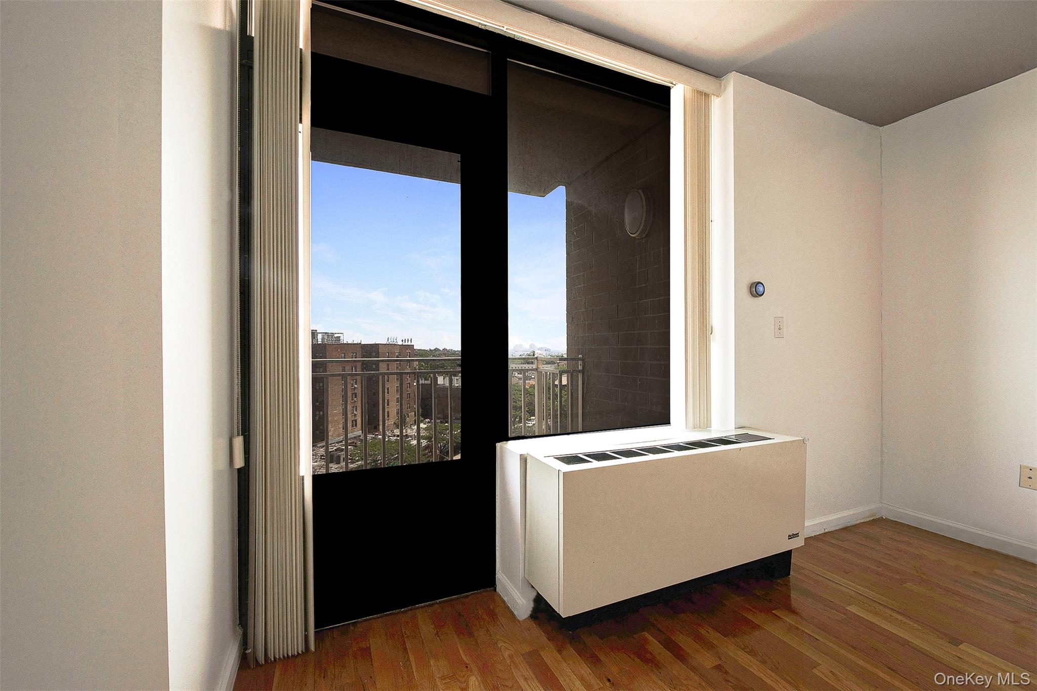 #17 photo, 116-24 Grosvenor Lane, Kew Gardens , NY 11415