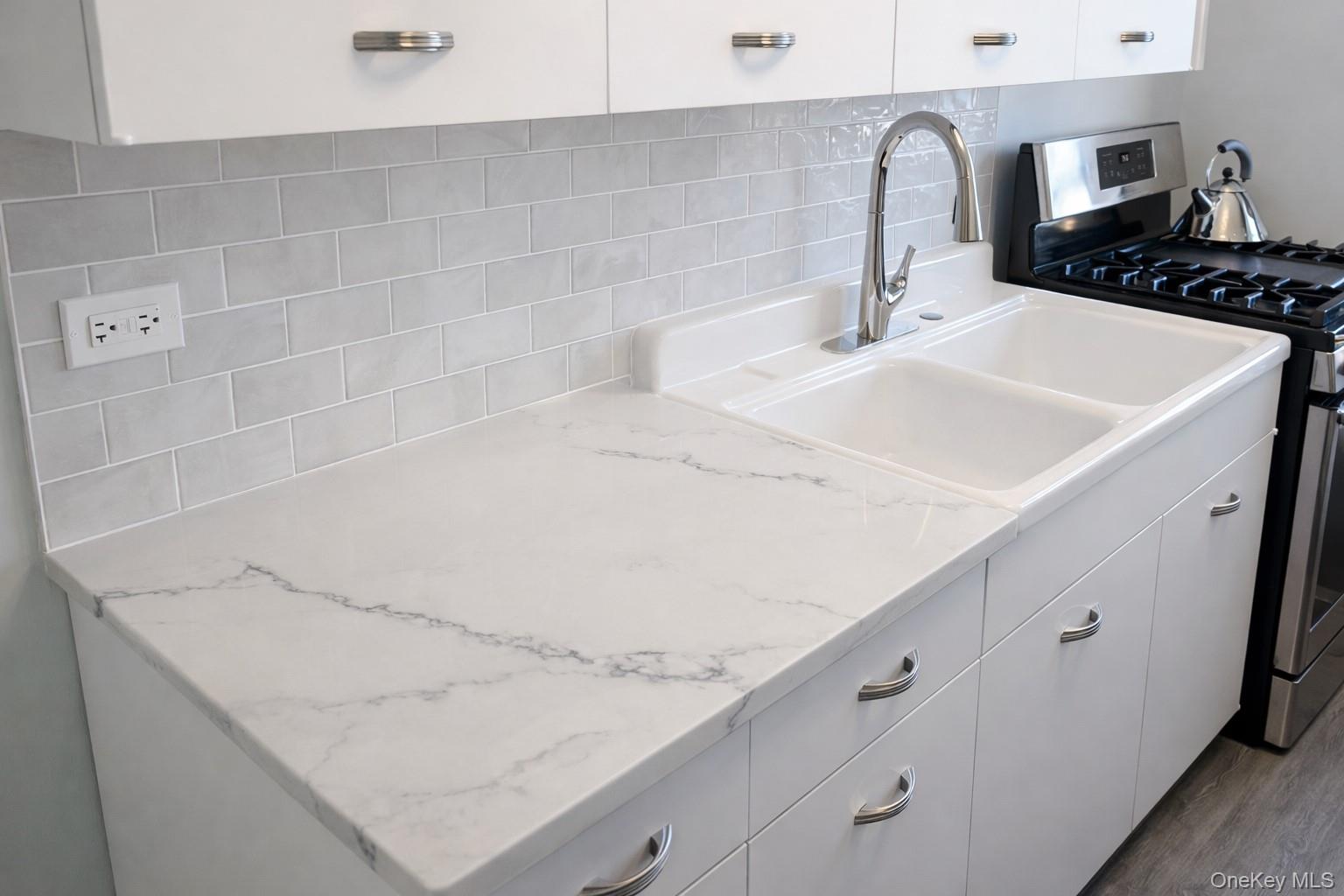 #8 photo, 21-20 33rd Road, Astoria , NY 11106