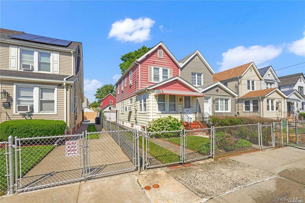 #2 photo, 117-28 202nd Street, Saint Albans , NY 11412