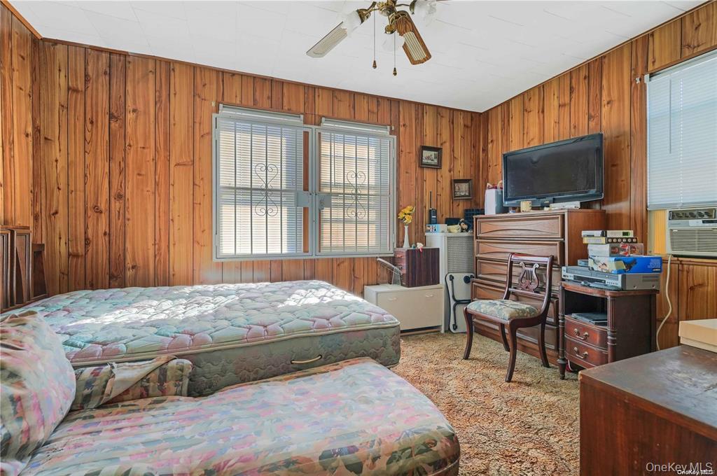 #9 photo, 117-28 202nd Street, Saint Albans , NY 11412