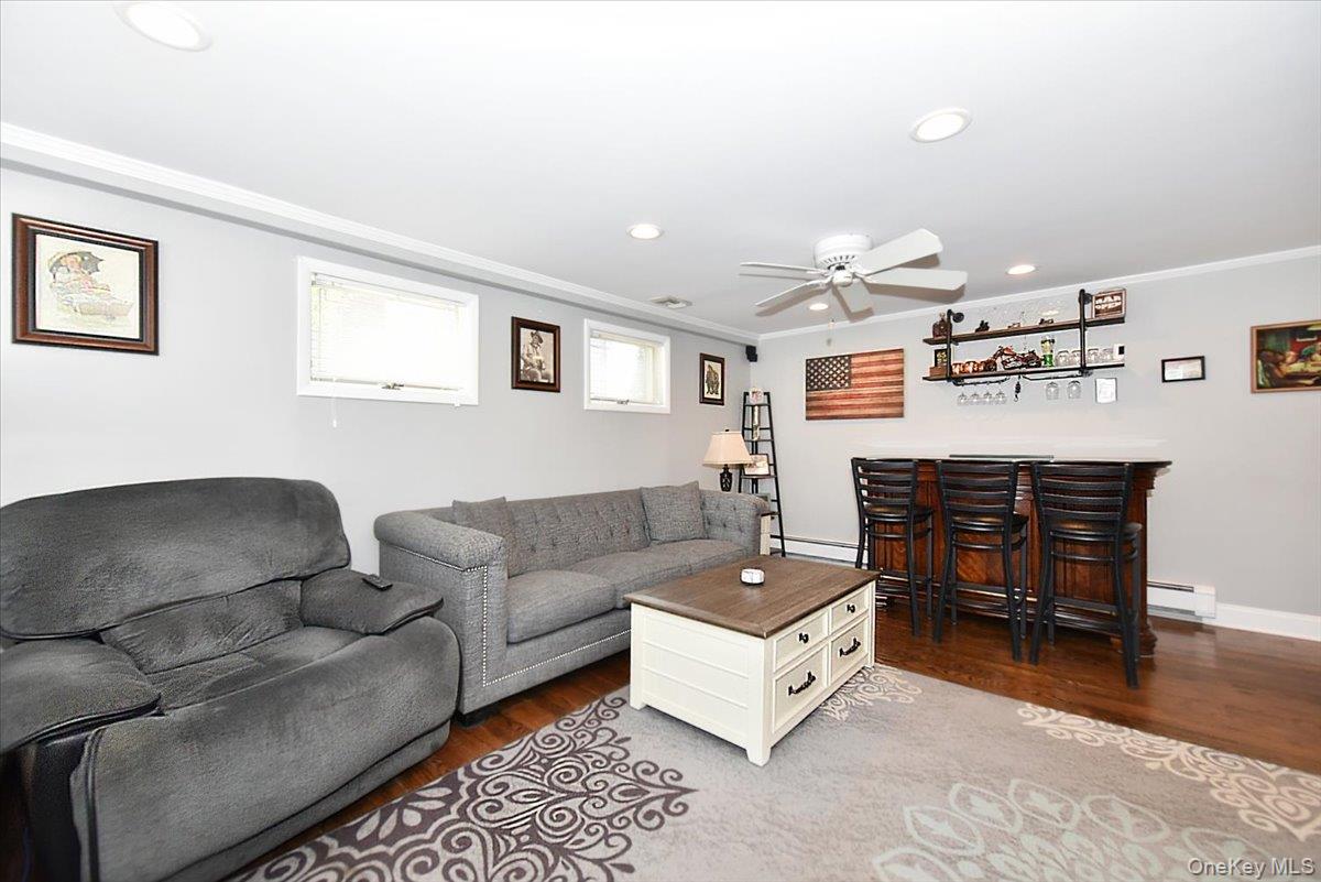 #18 photo, 72 Narwood Road, Massapequa , NY 11758