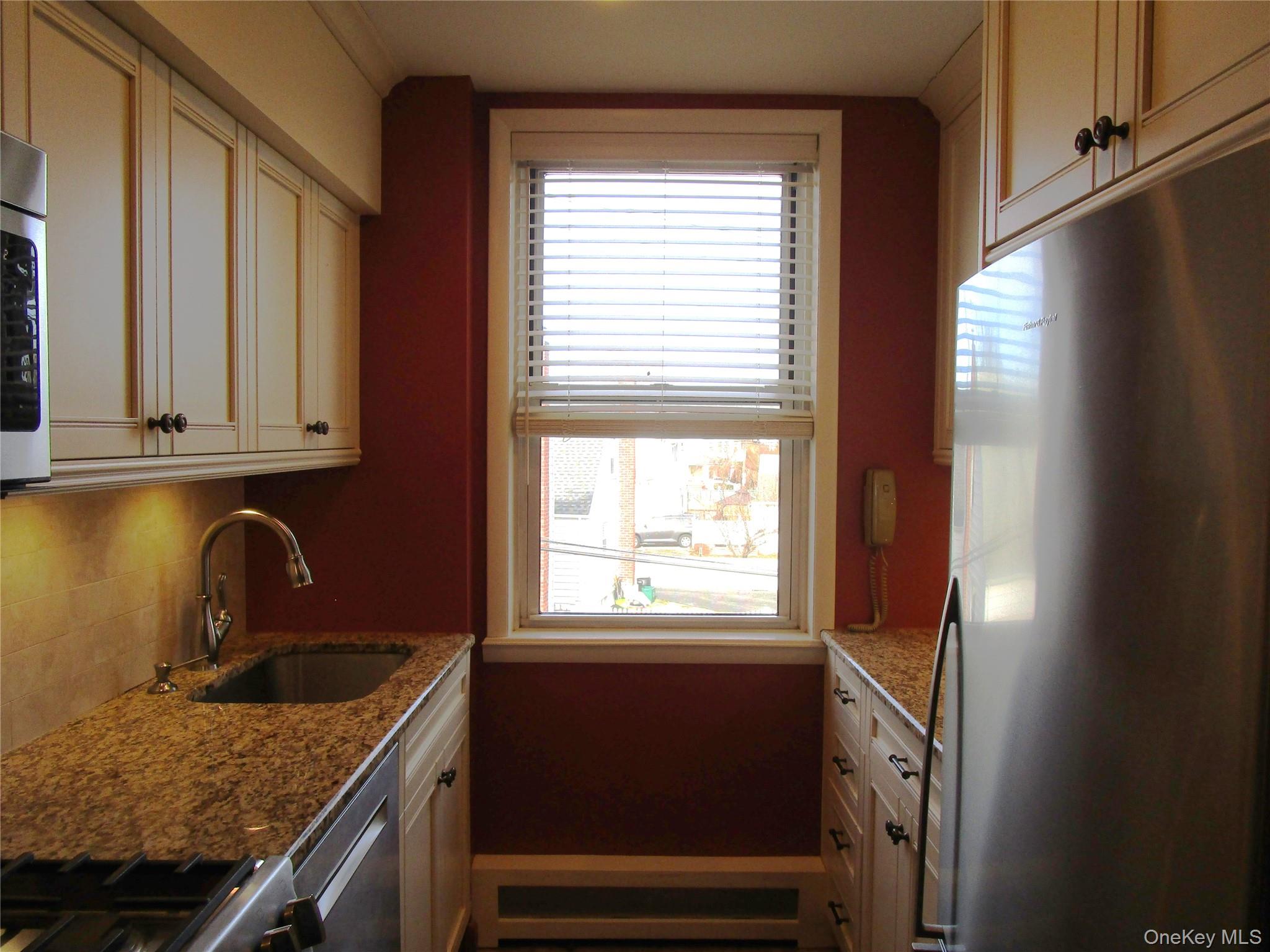 #12 photo, 40 Daley Place, Lynbrook , NY 11563