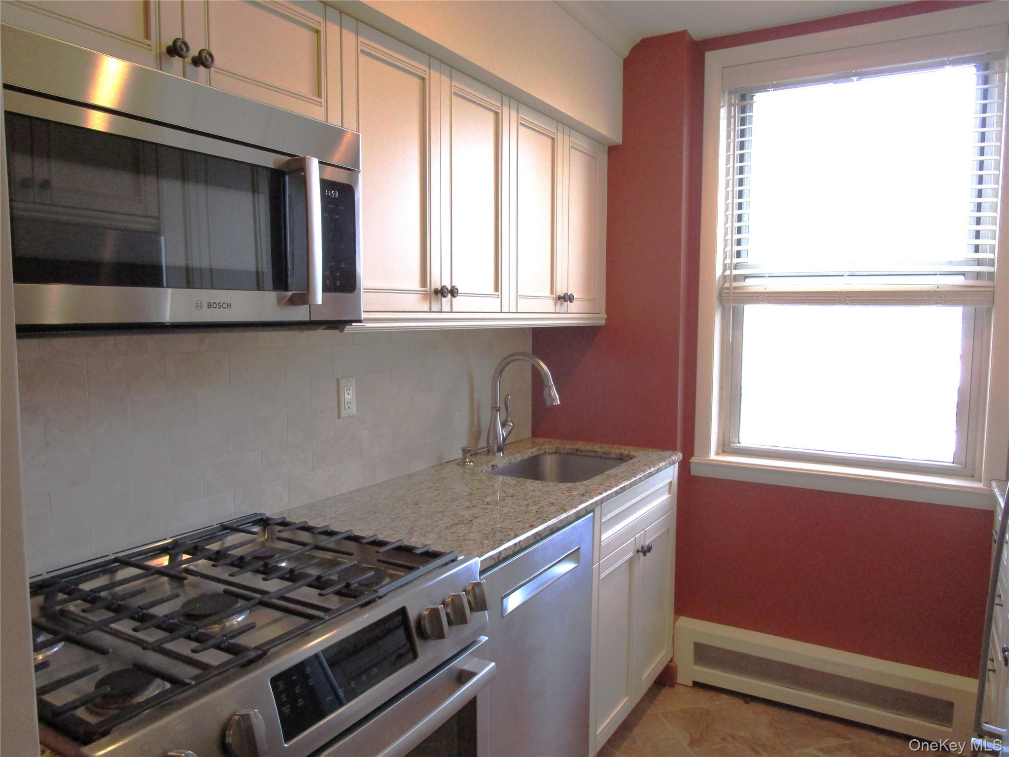 #13 photo, 40 Daley Place, Lynbrook , NY 11563