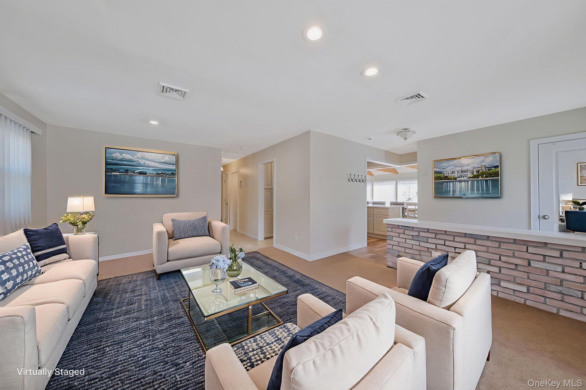 #18 photo, 35 Strafford Street, Mastic , NY 11950