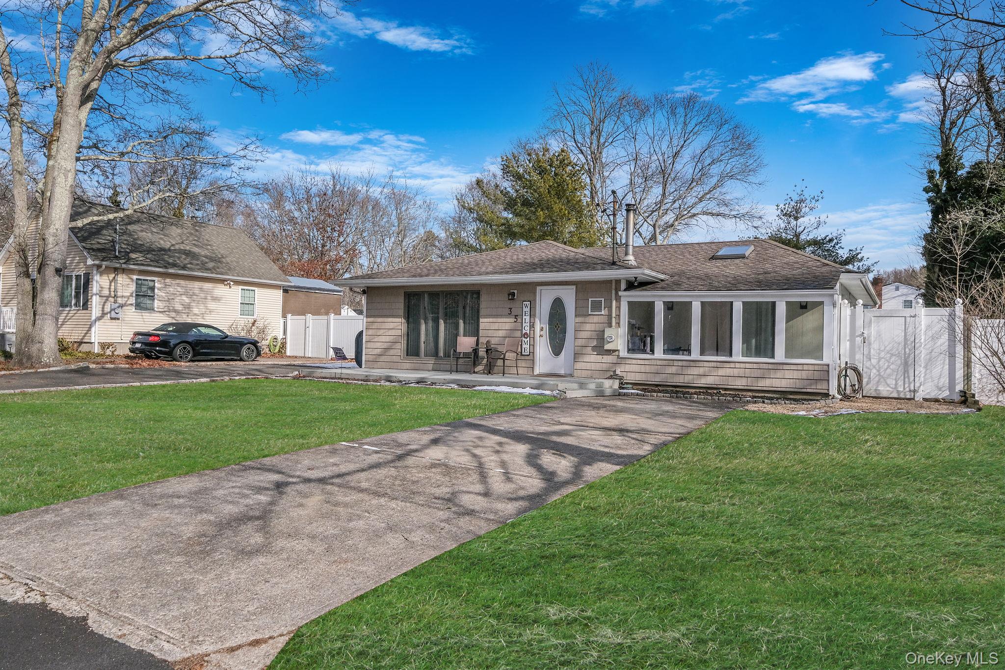 #2 photo, 35 Strafford Street, Mastic , NY 11950