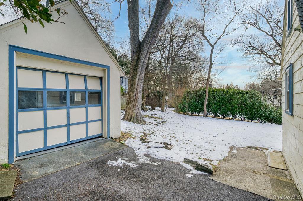 #8 photo, 8 Ridgecrest, Scarsdale , NY 10583