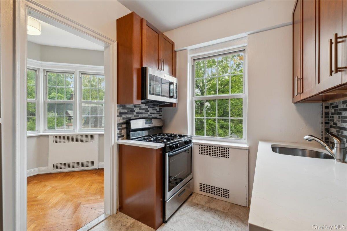 #10 photo, 45 Popham Road, Scarsdale , NY 10583