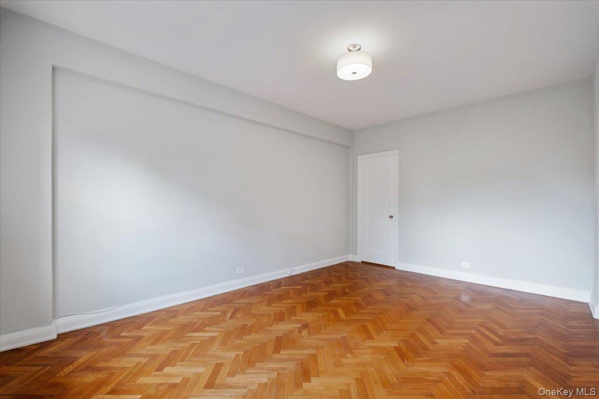 #16 photo, 45 Popham Road, Scarsdale , NY 10583