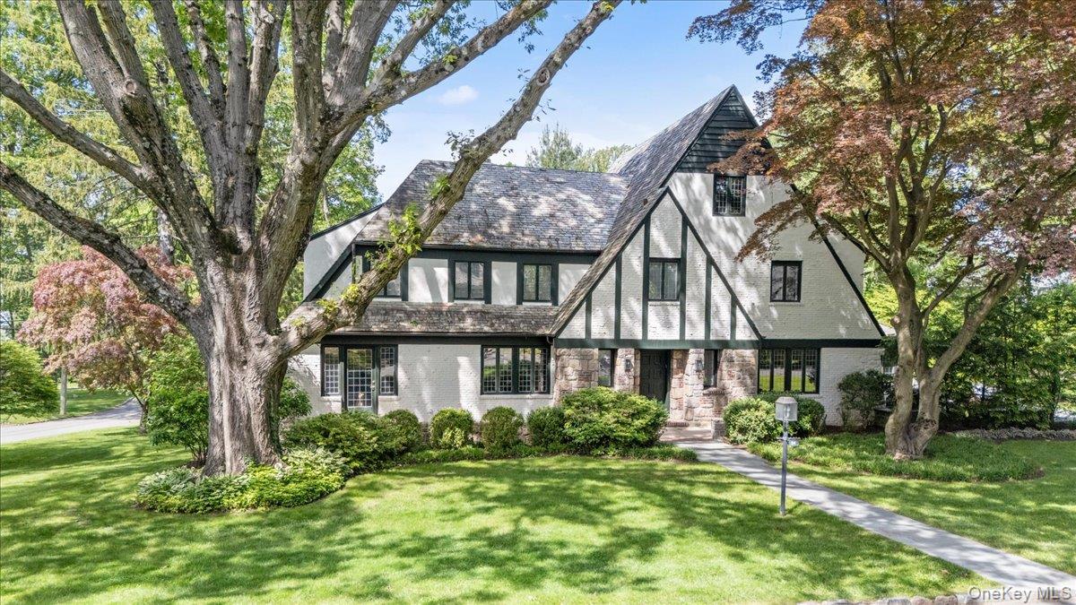 #1 photo, 54 Inverness Road, Scarsdale , NY 10583